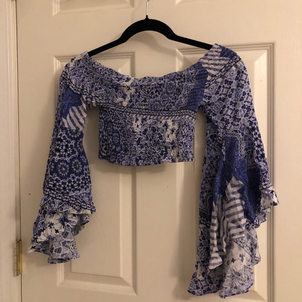 NWOT Blue Crop Top